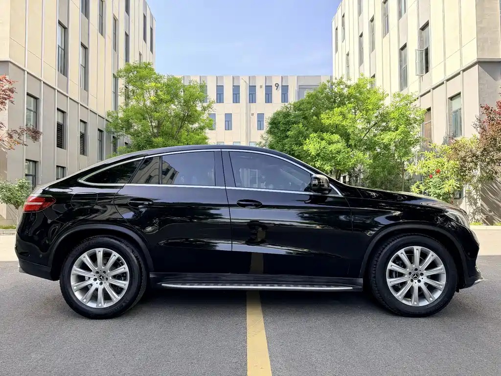 Mercedes-Benz GLE Coupe 2018 — фото 10