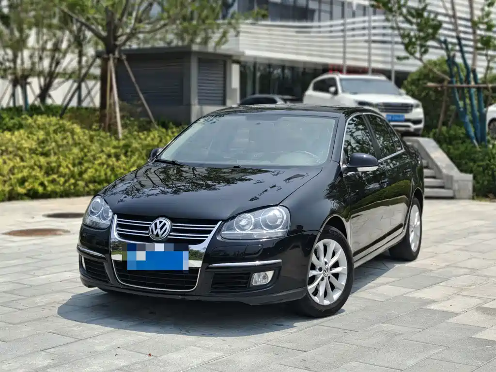 Volkswagen Sagitar 2012