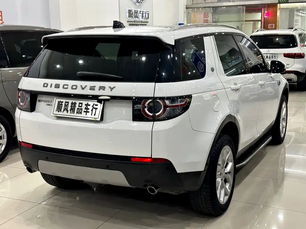 Land Rover Discovery Sport 2018 — фото 30