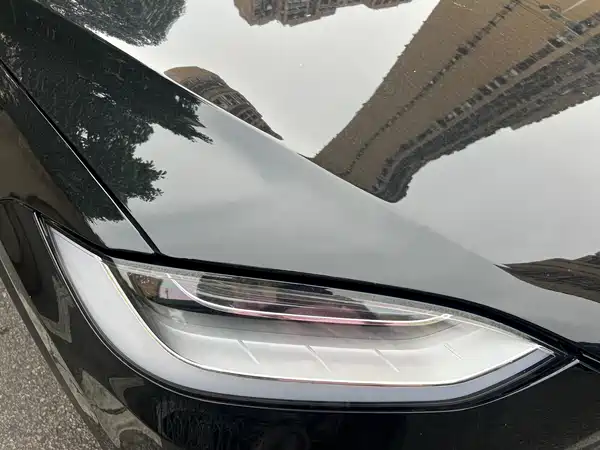 Tesla Model X 2016