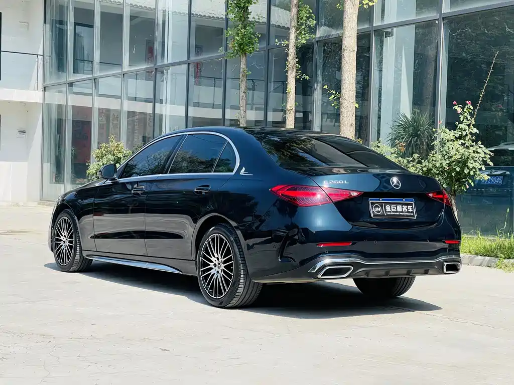 Mercedes-Benz C-Class 2022 — фото 17