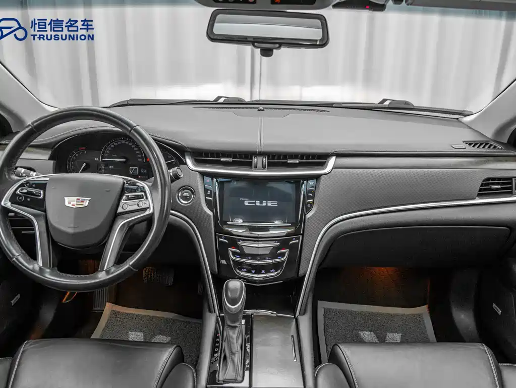 Cadillac XTS 2019 — фото 12