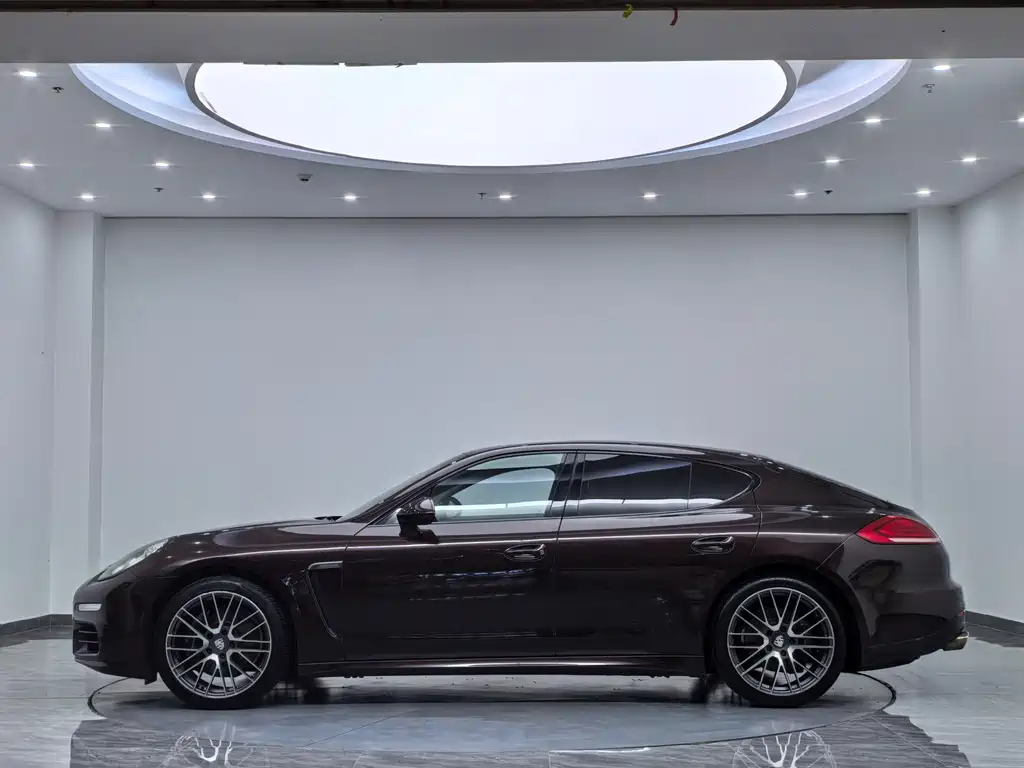 Porsche Panamera 2016