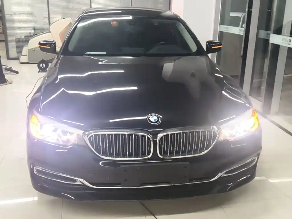 BMW 5 Series 2019