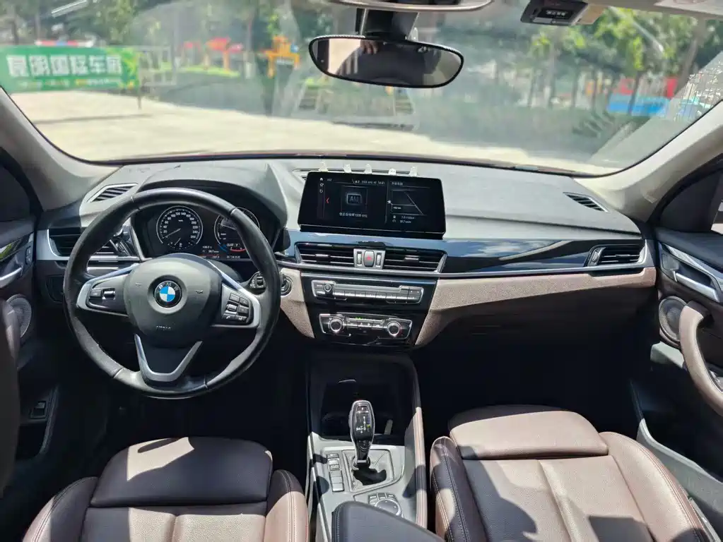 BMW X1 2021