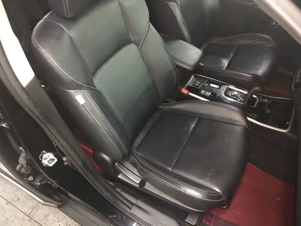 Mitsubishi Outlander 2021 — фото 25