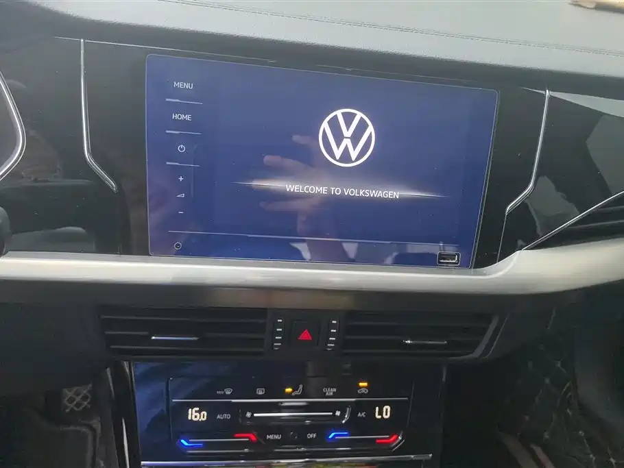Volkswagen Passat 2021 — фото 13