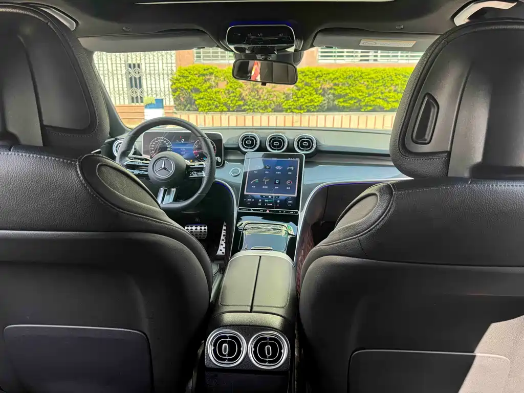 Mercedes-Benz C-Class 2022 — фото 19