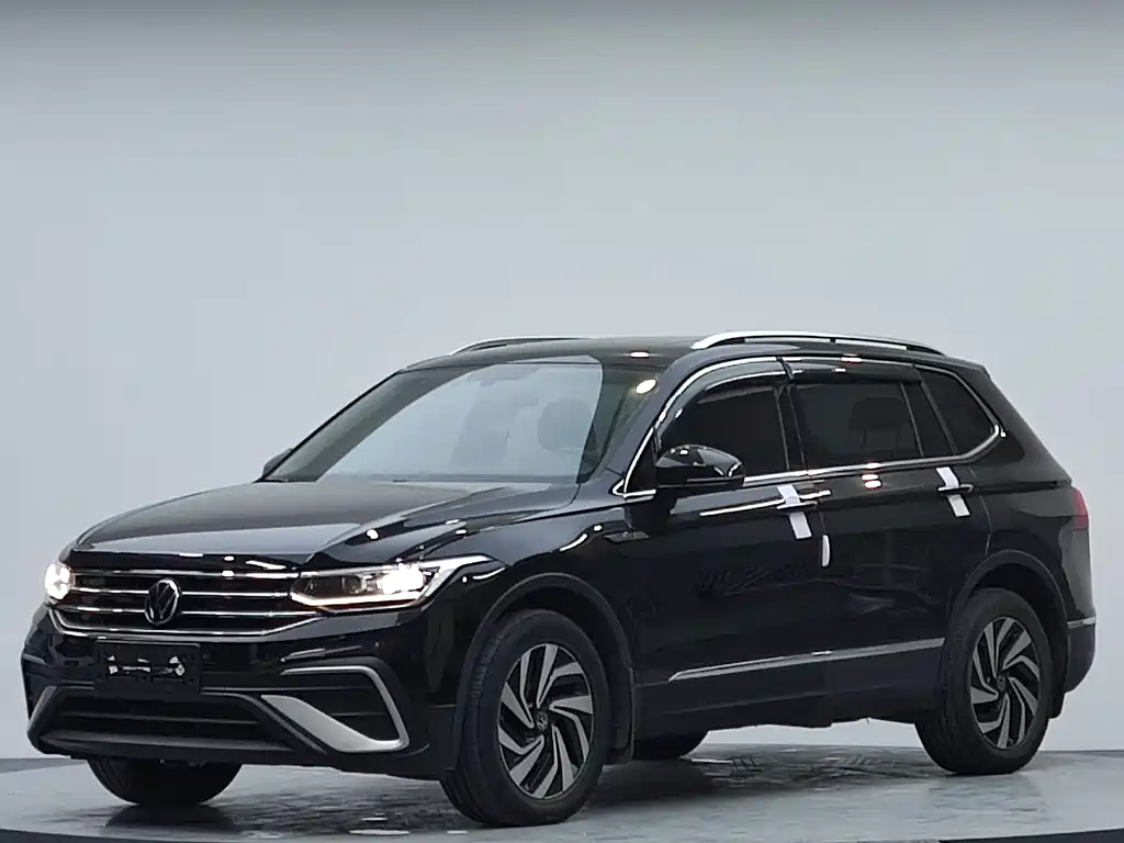 Volkswagen Tiguan L 2023