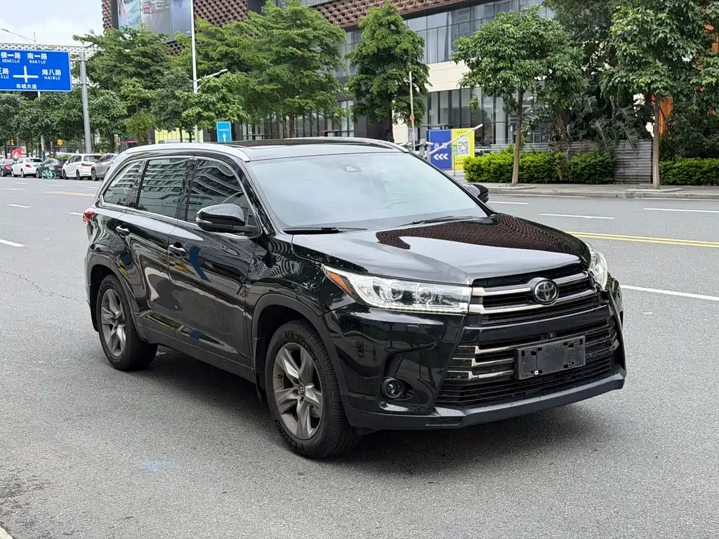 Toyota Highlander 2018