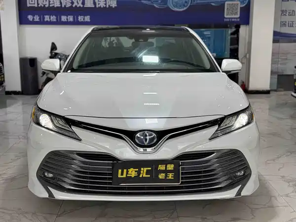 Toyota Camry 2018