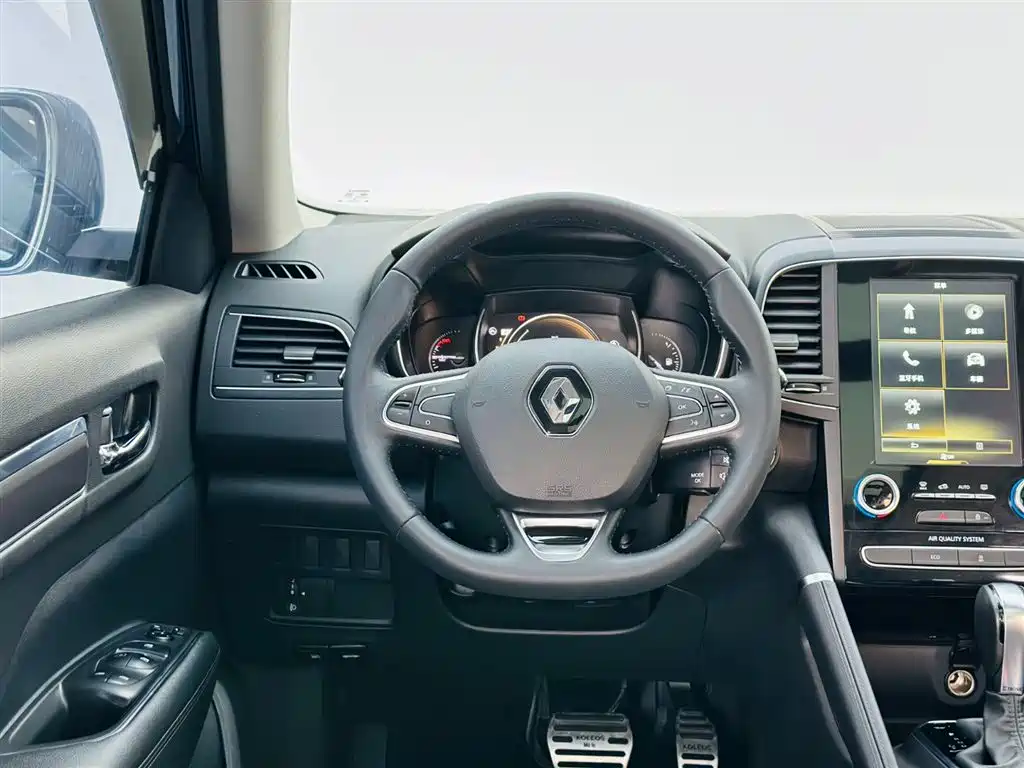 Renault Koleos 2018 — фото 17