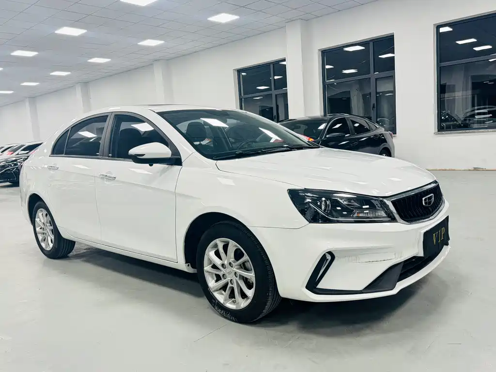 Geely Emgrand 2021