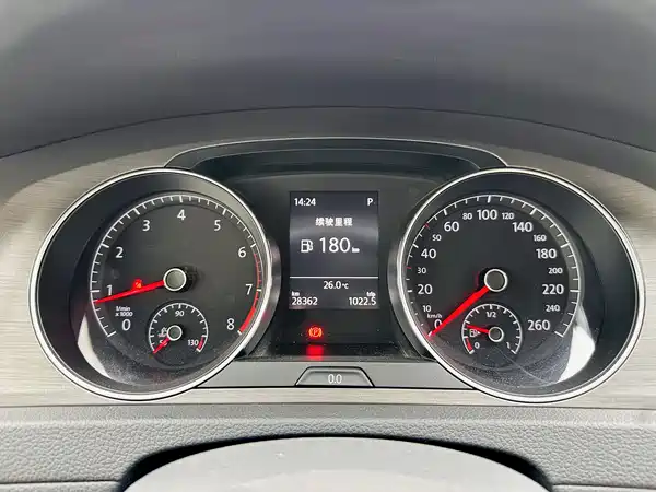 Volkswagen Golf 2016