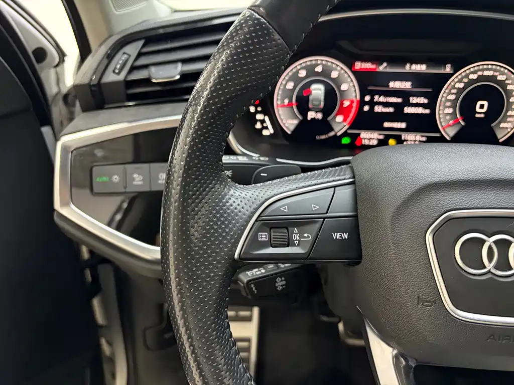 Audi Q3 Sportback 2022 — фото 17