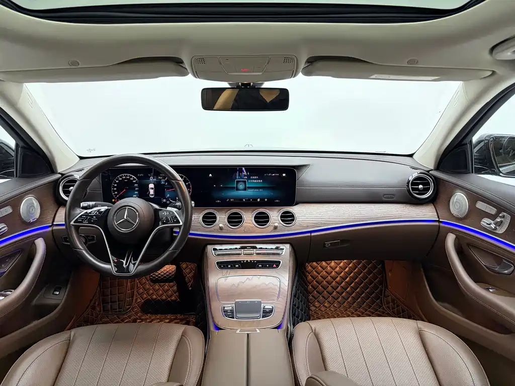 Mercedes-Benz E-Class 2023