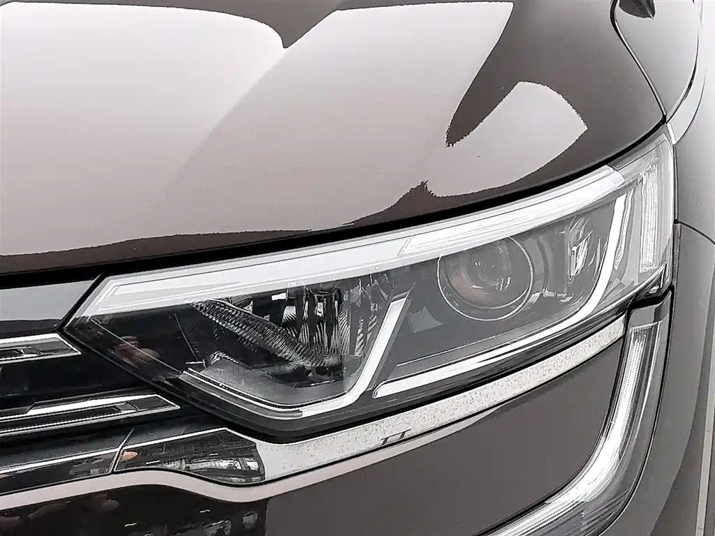 Renault Koleos 2019 — фото 7