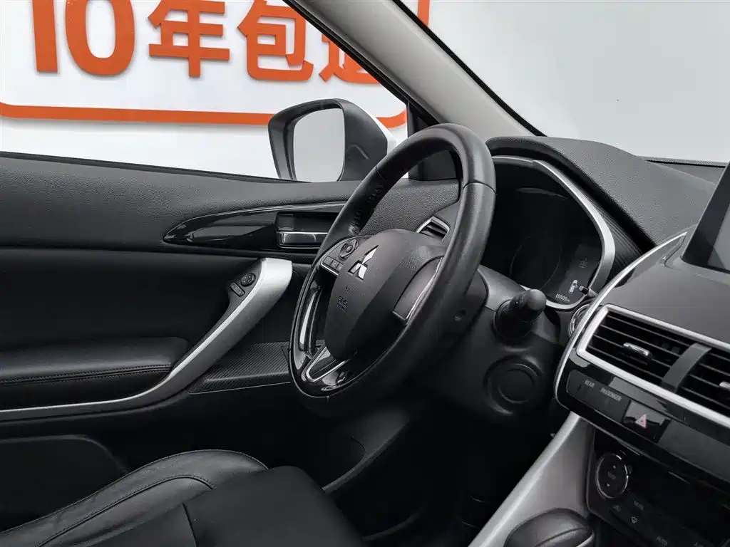 Mitsubishi Eclipse Cross 2019 — фото 22