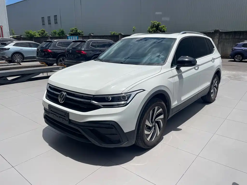 Volkswagen Tiguan L 2026