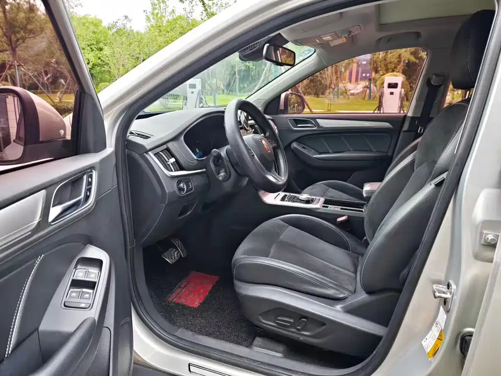 Roewe RX5 New Energy 2018