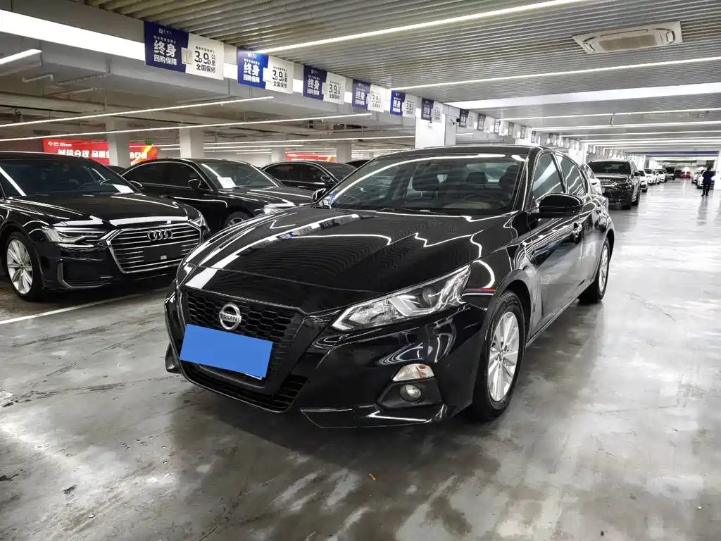 Nissan Teana 2021