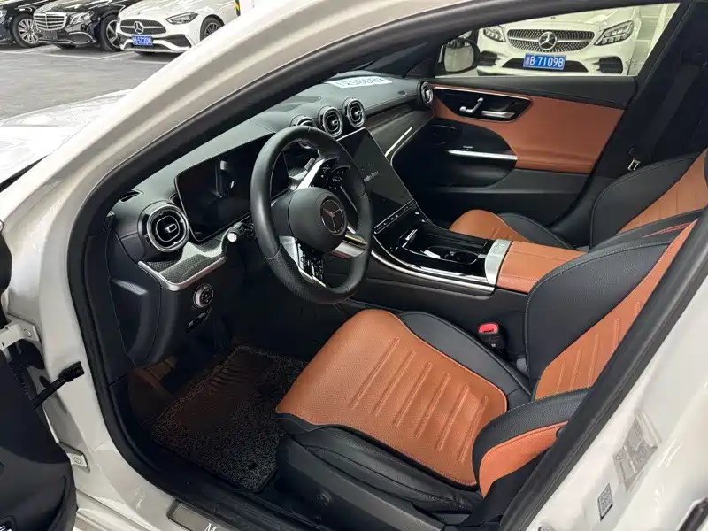Mercedes-Benz C-Class 2022