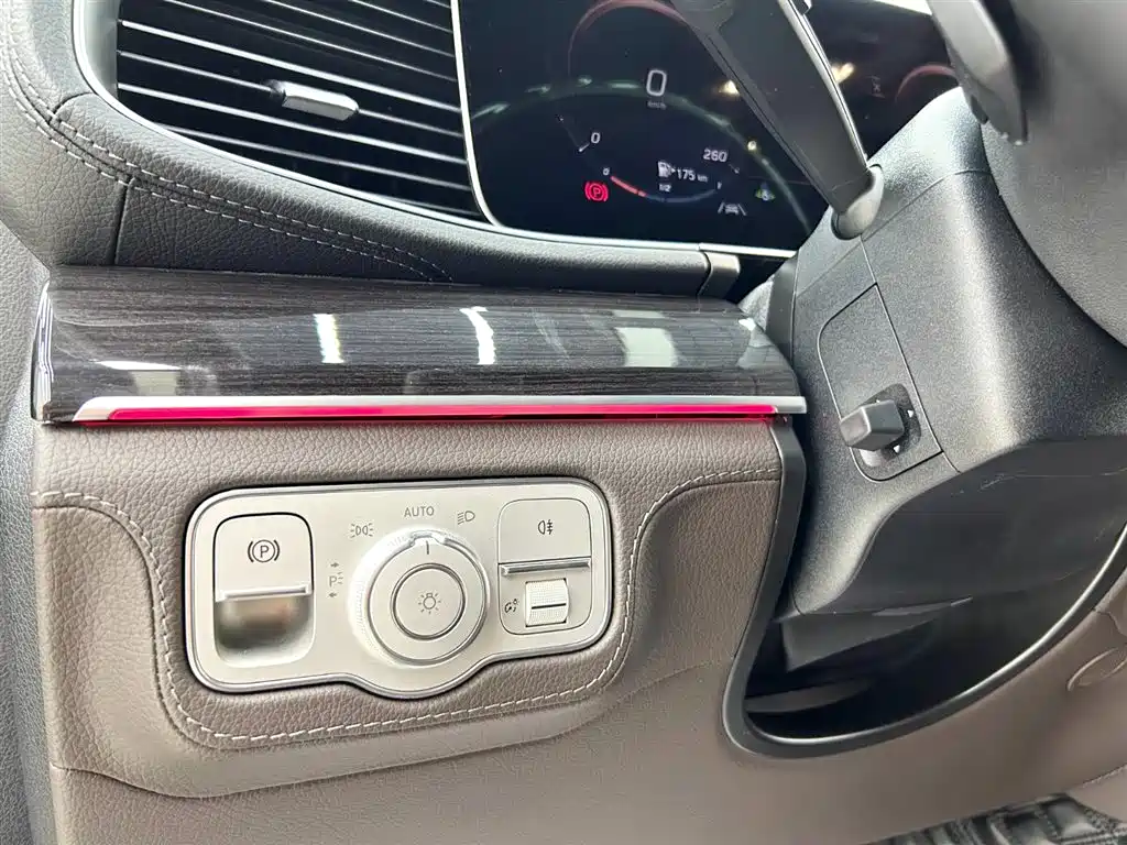 Mercedes-Benz GLS 2022 — фото 21