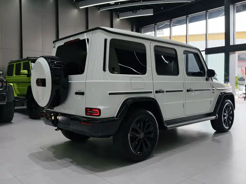 Mercedes-Benz G-Class 2023 — фото 5