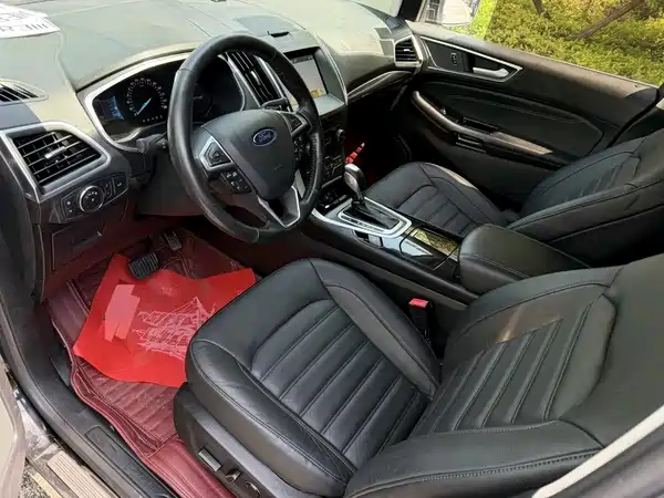 Ford Edge 2016