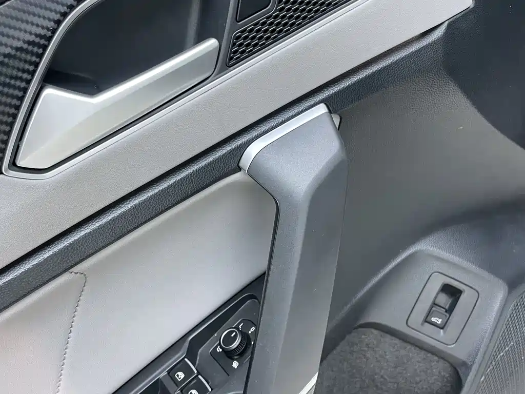Volkswagen Tayron 2023 — фото 11