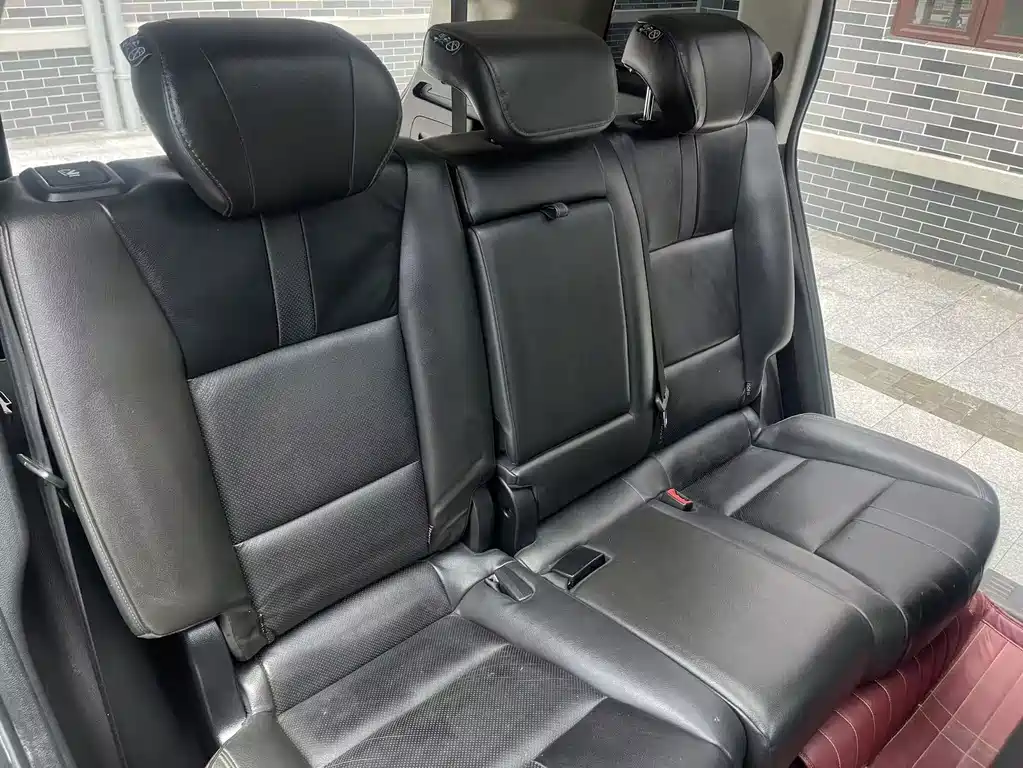 GAC Motor Trumpchi GS8 2017 — фото 12