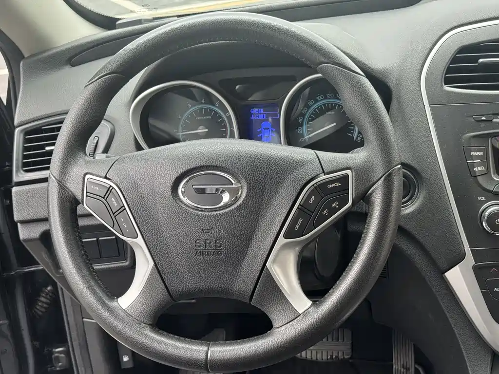 GAC Motor Trumpchi GS5 2014 — фото 24