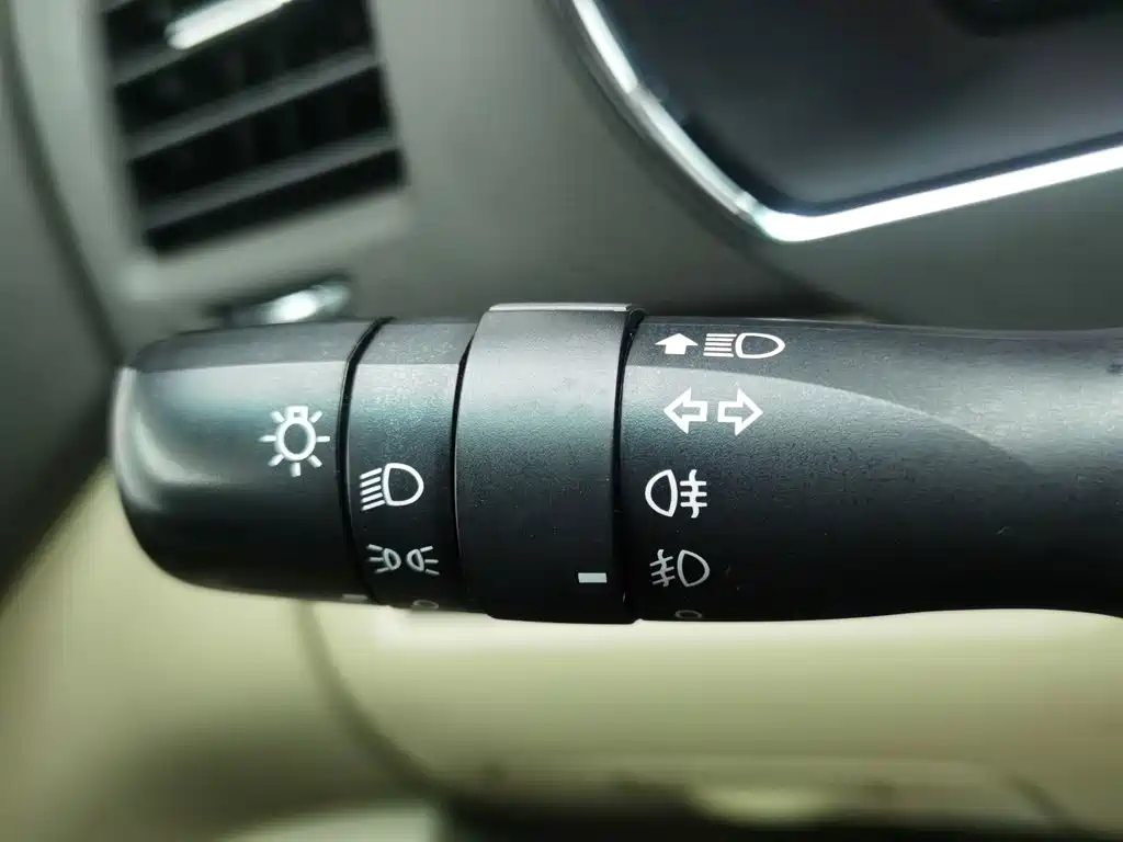 Toyota Highlander 2011 — фото 21