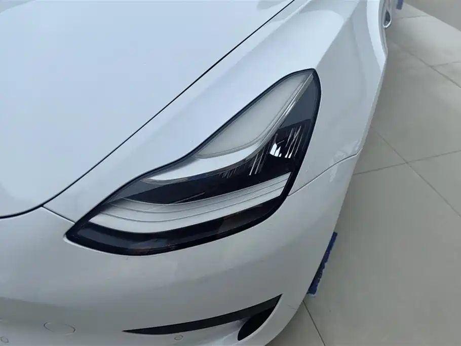 Tesla Model 3 2019 — фото 5