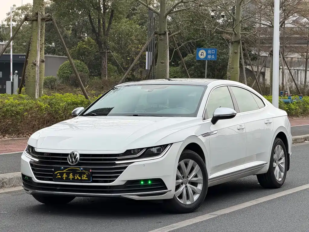 Volkswagen CC 2020 — фото 1