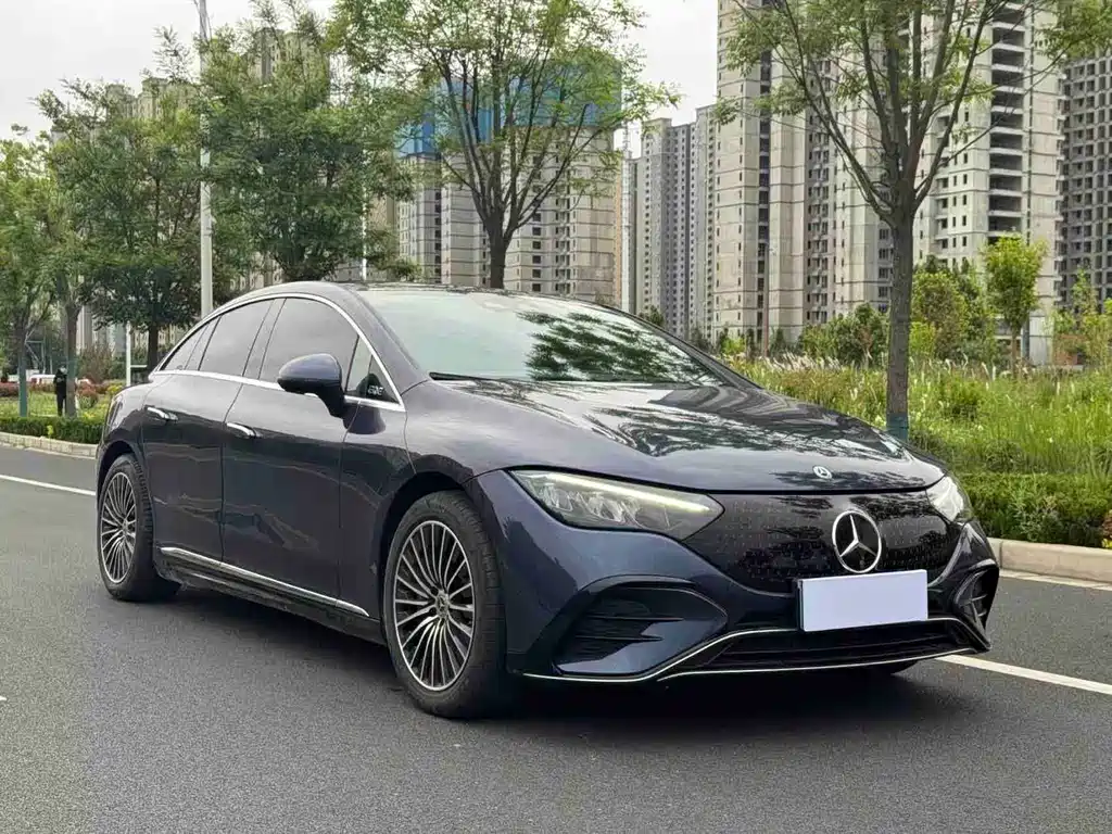 Mercedes-Benz EQE 2024