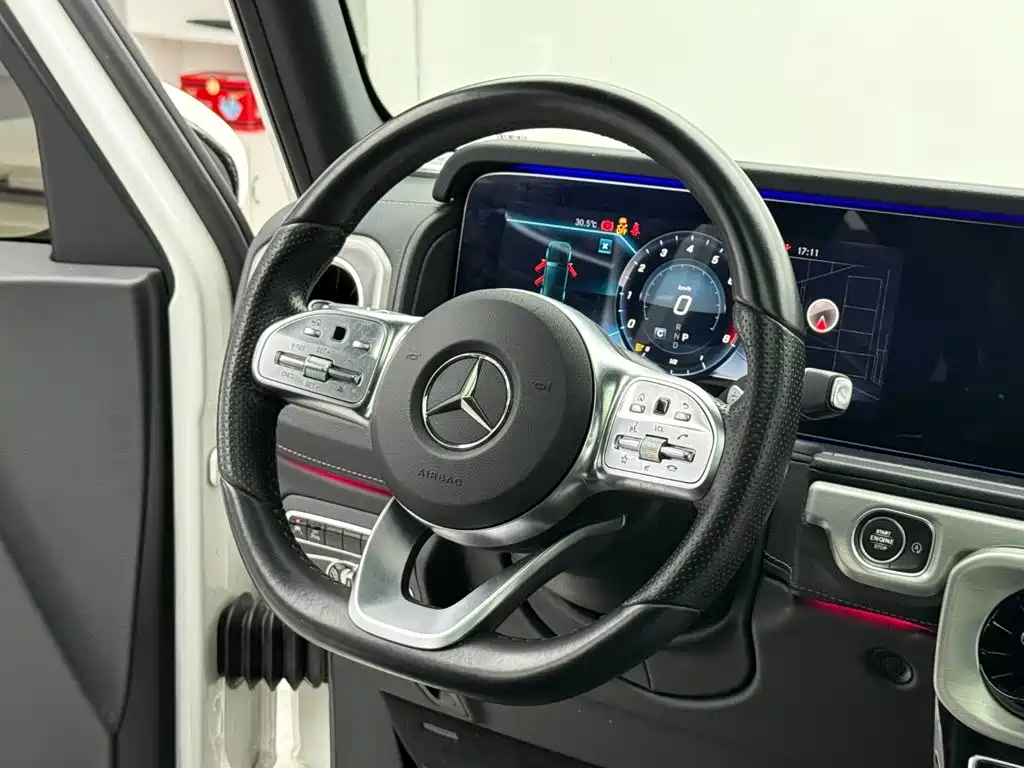 Mercedes-Benz G-Class 2021 — фото 12