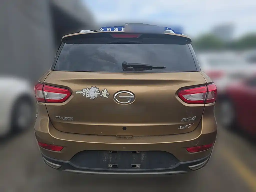 GAC Motor Trumpchi GS4 2015 — фото 10