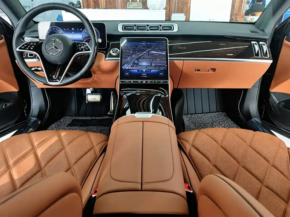 Mercedes-Benz S-Class 2024 — фото 12