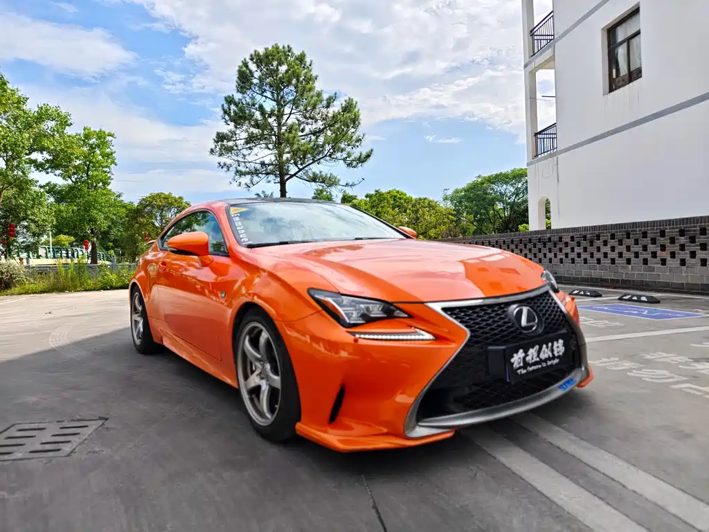 Lexus RC 2016 — фото 3