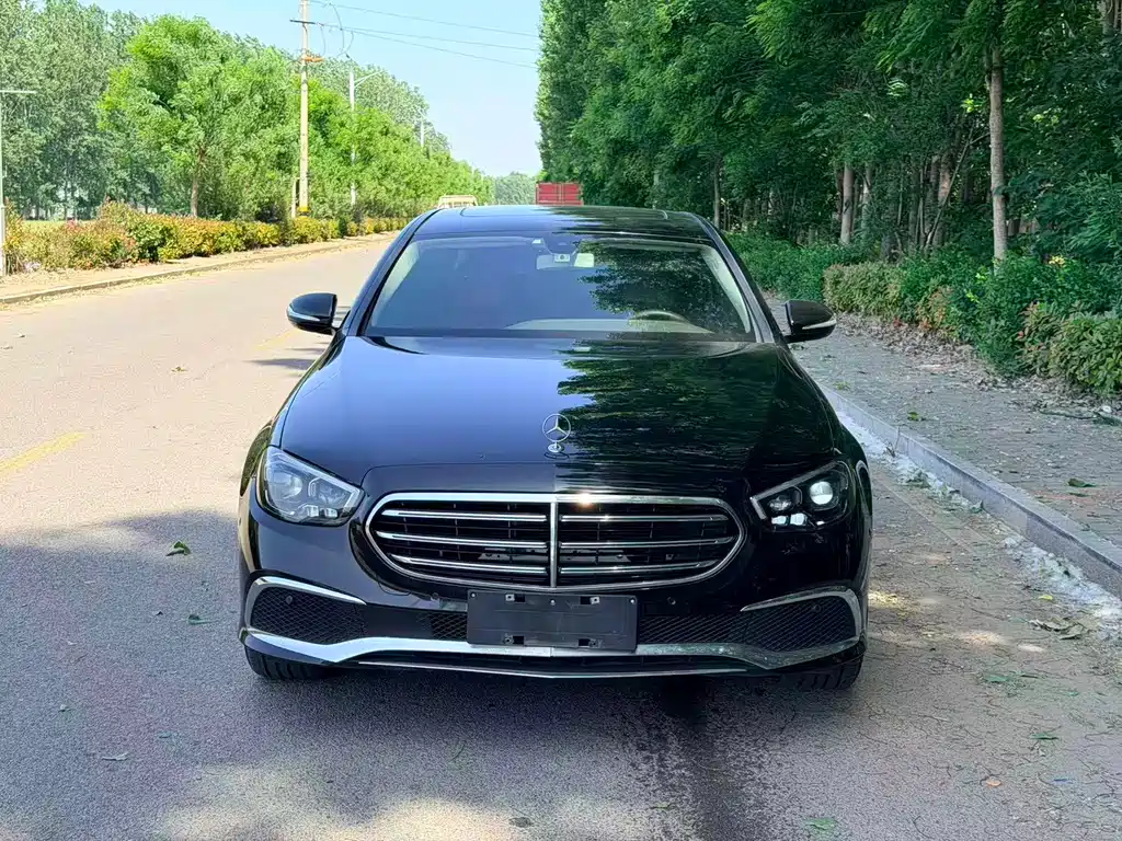 Mercedes-Benz E-Class 2018 — фото 1