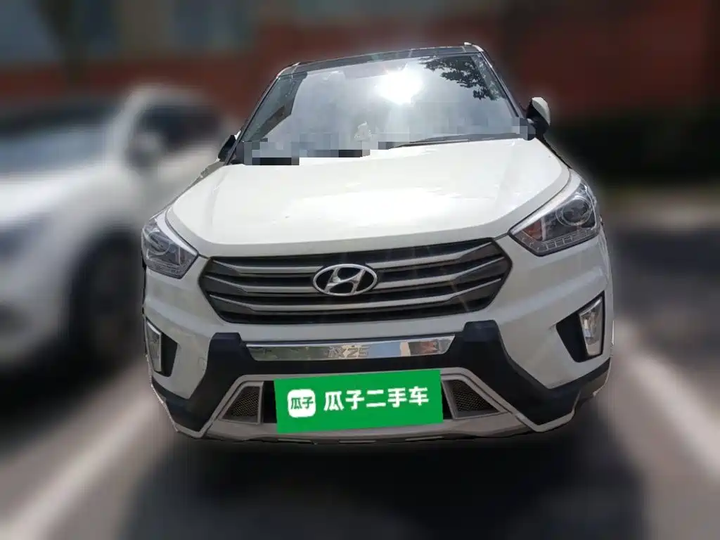 Hyundai ix25 2015 — фото 24