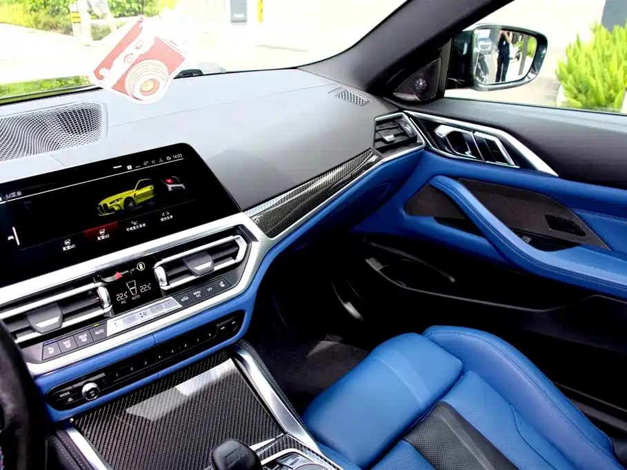 BMW M4 2021 — фото 6