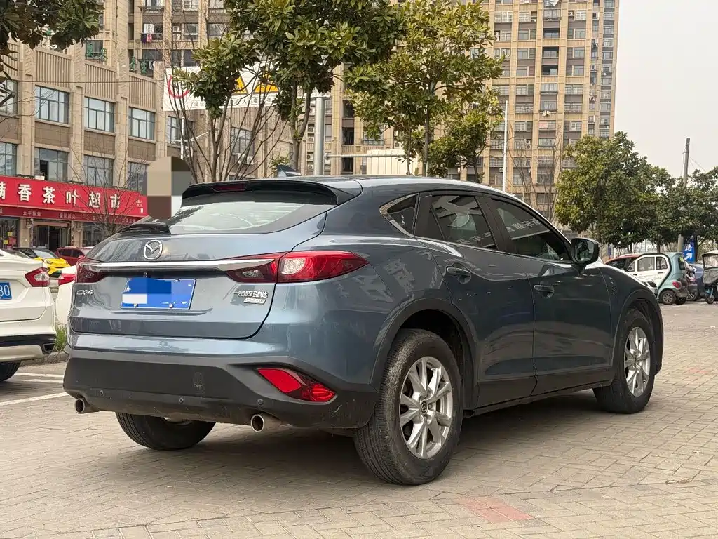 Mazda CX-4 2017 — фото 4