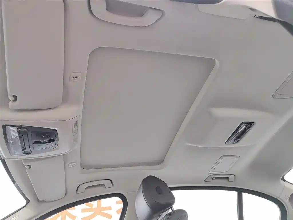 BMW 5 Series 2014 — фото 14