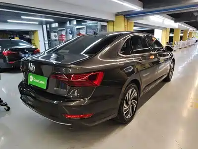 Volkswagen Sagitar 2022