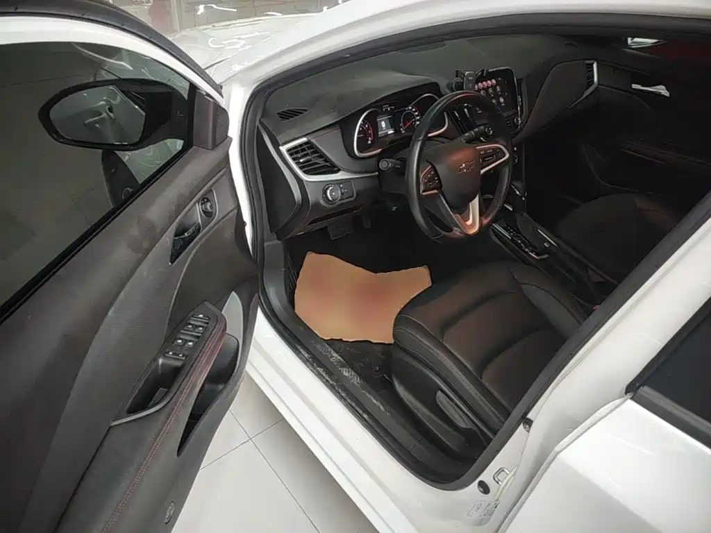 Chevrolet Cruze 2020 — фото 16