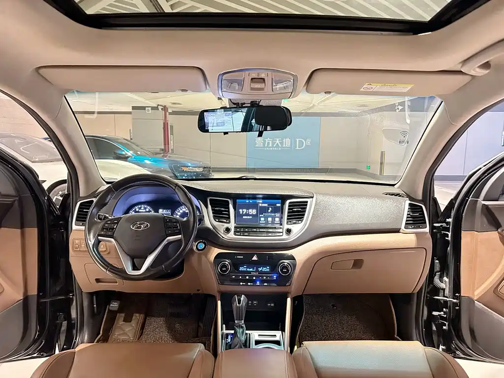 Hyundai Tucson 2016 — фото 13