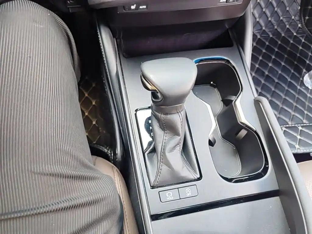 Lexus ES 2023 — фото 14