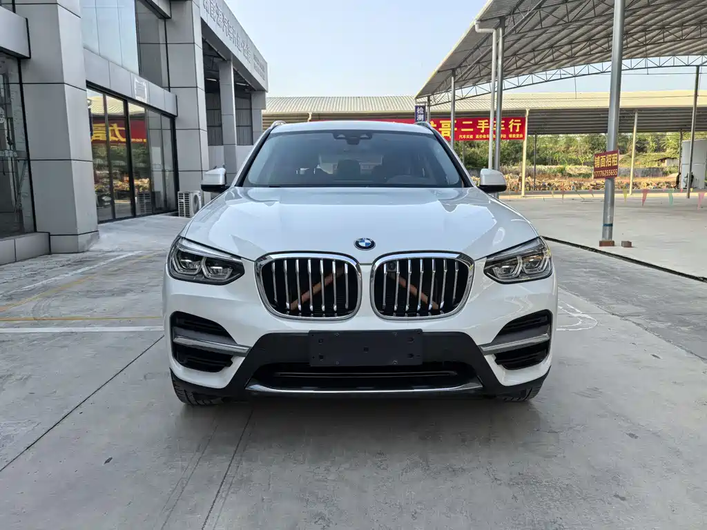 BMW X3 2020 — фото 2